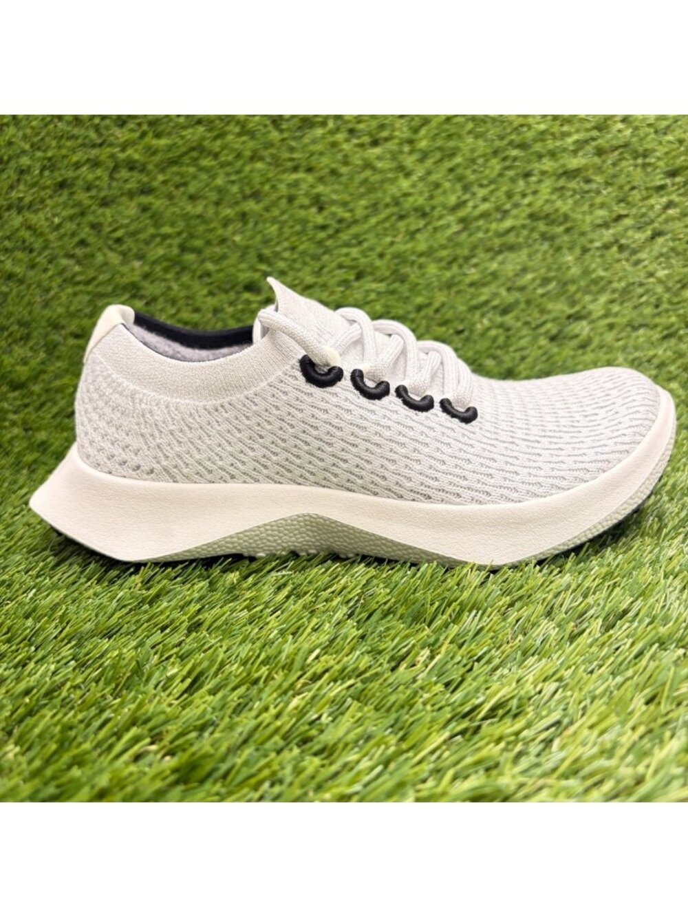 Allbirds Tree Dasher 2 Womens Size 6 White Black Athletic Running Shoes Sneakers